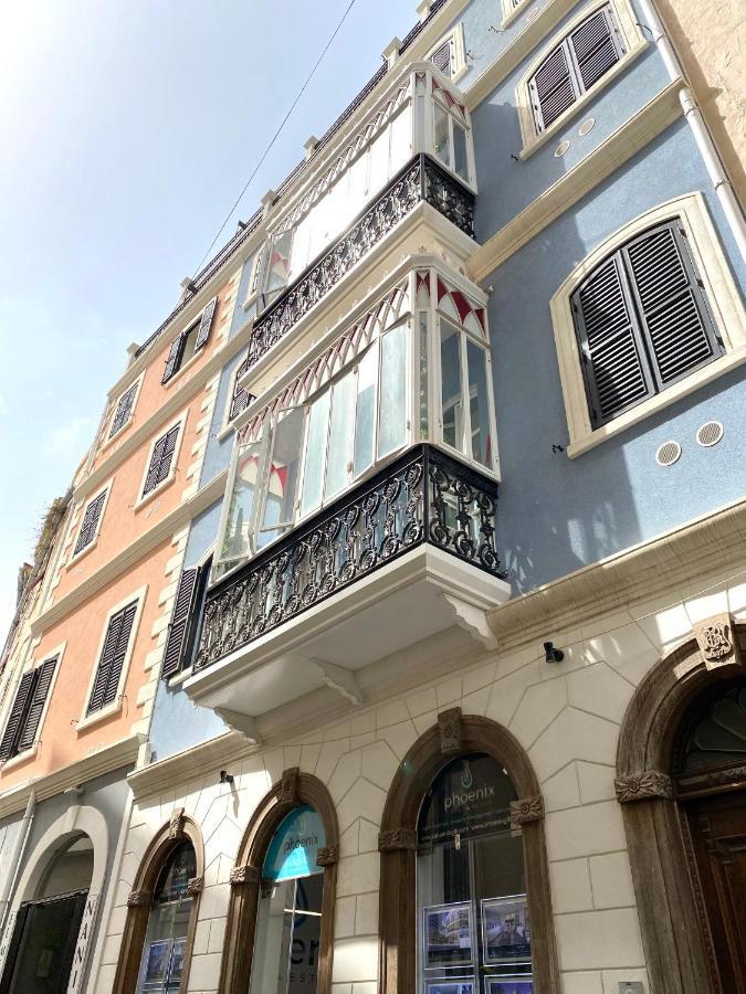 Stunning City Centre Penthouse With Private Balcony - Grand Central House Gibraltar Exterior foto